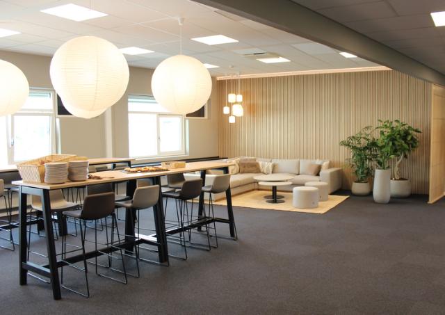 Indretning af flot og hjemlig kantine hos kunde i København