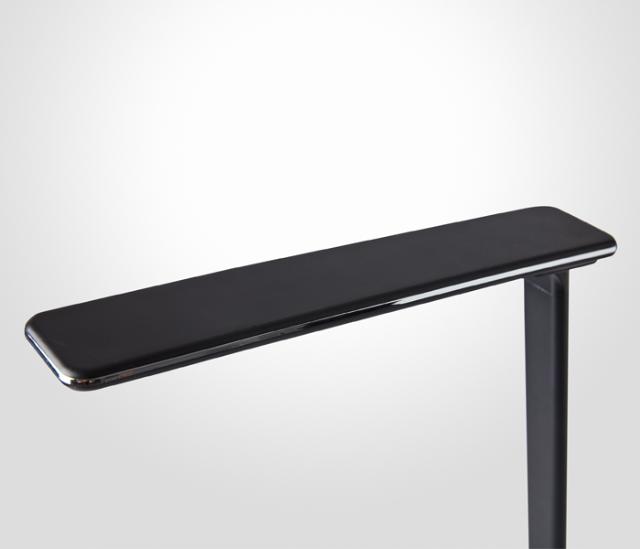 Singapore skrivebordslampe