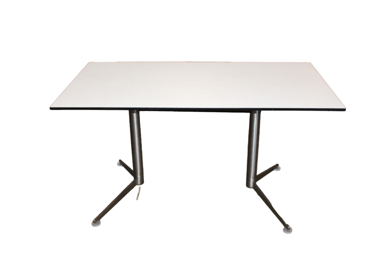 Kantine- eller mødebord 140x75