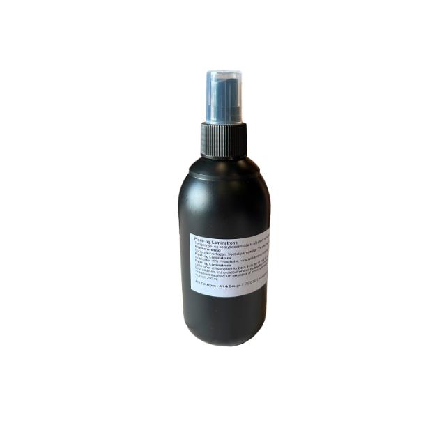 Plast og laminatrens 250 ml.