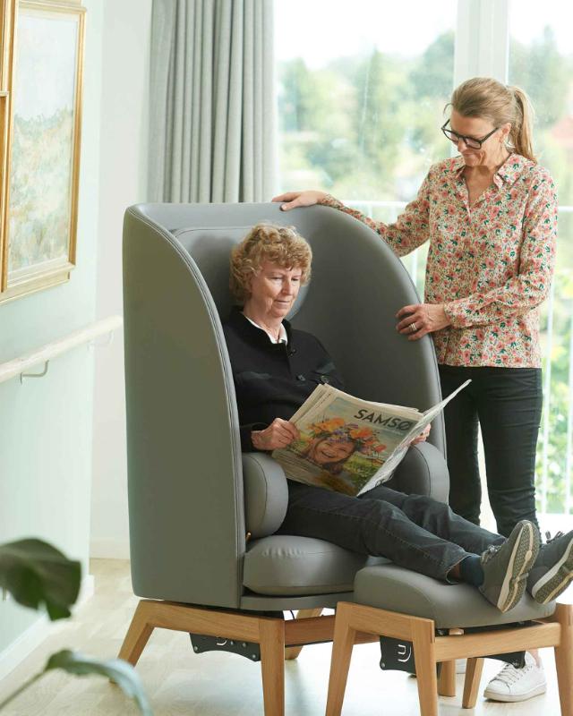 Hvilestol med fodskammel til plejehjem og sundhedssektor skal ergonomiske og komfortable for brugerne