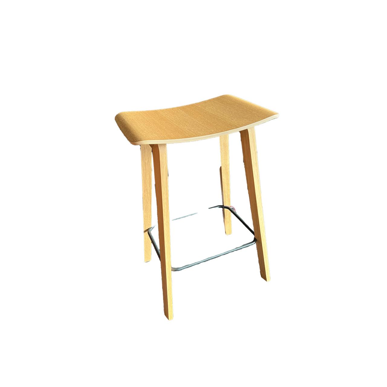 Four Stool barstol/skammel i eg